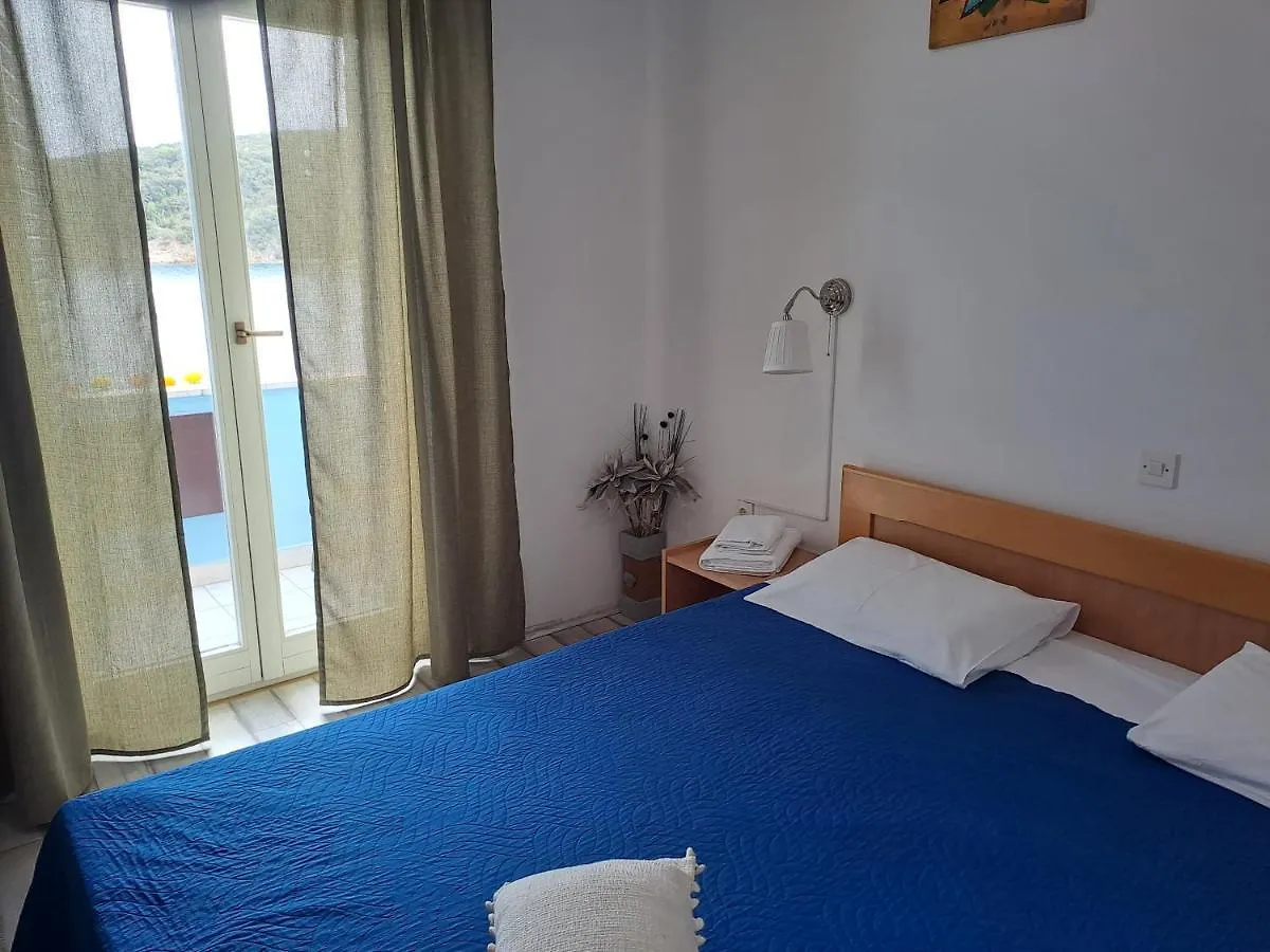 Bed and Breakfast Sobe MaMaLu Valun