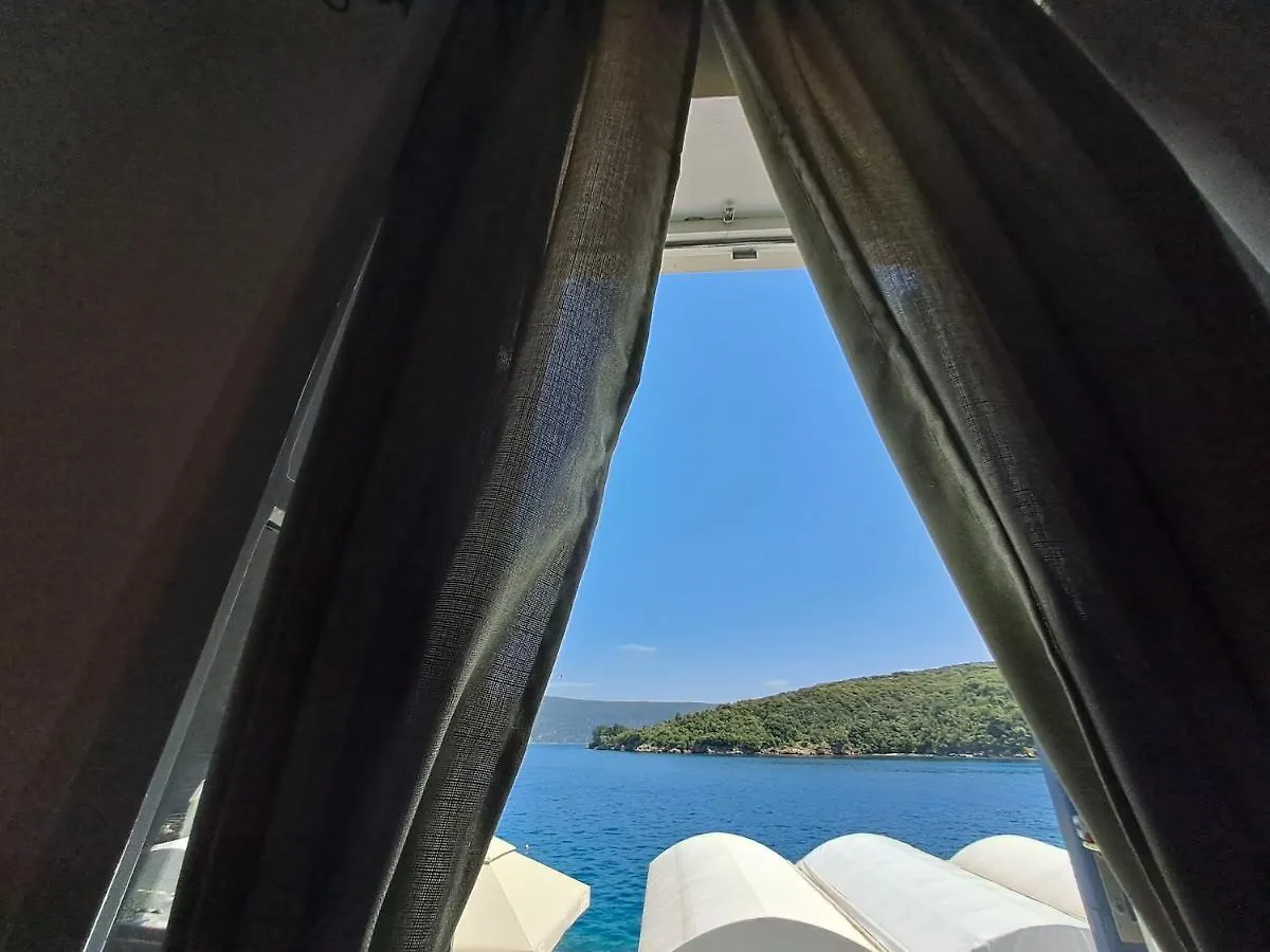 Bed and Breakfast Sobe MaMaLu Valun 3*,  Kroatien